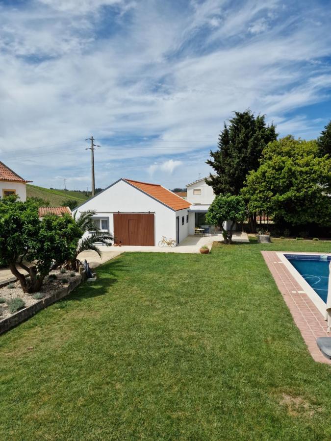 Casa Nikana Turcifal Exterior foto